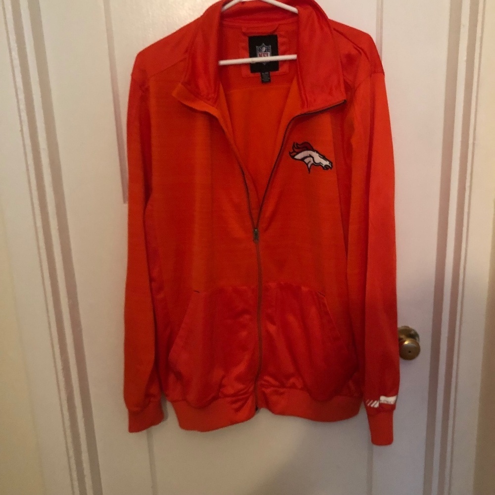 Go Broncos Go - NFL Broncos XL activewear jacket with full zipper- gently used